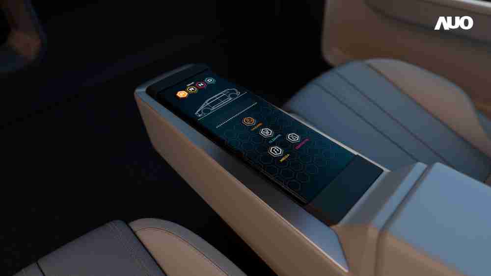 蓝狮在线以人性化设计打造多变形态中控显示(Morphing Center Control)，，，，不使用时仅平面显示信息，，，进行操作时，，，，显示器则会动态隆起，，，转变成3D实体按钮，，并有触觉回馈，，展示人机互动新体验